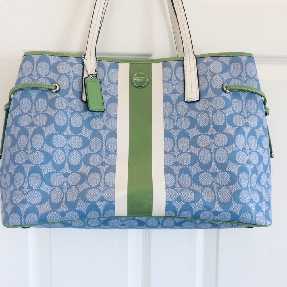 Coach Shoulder Bag Blue . Green . White